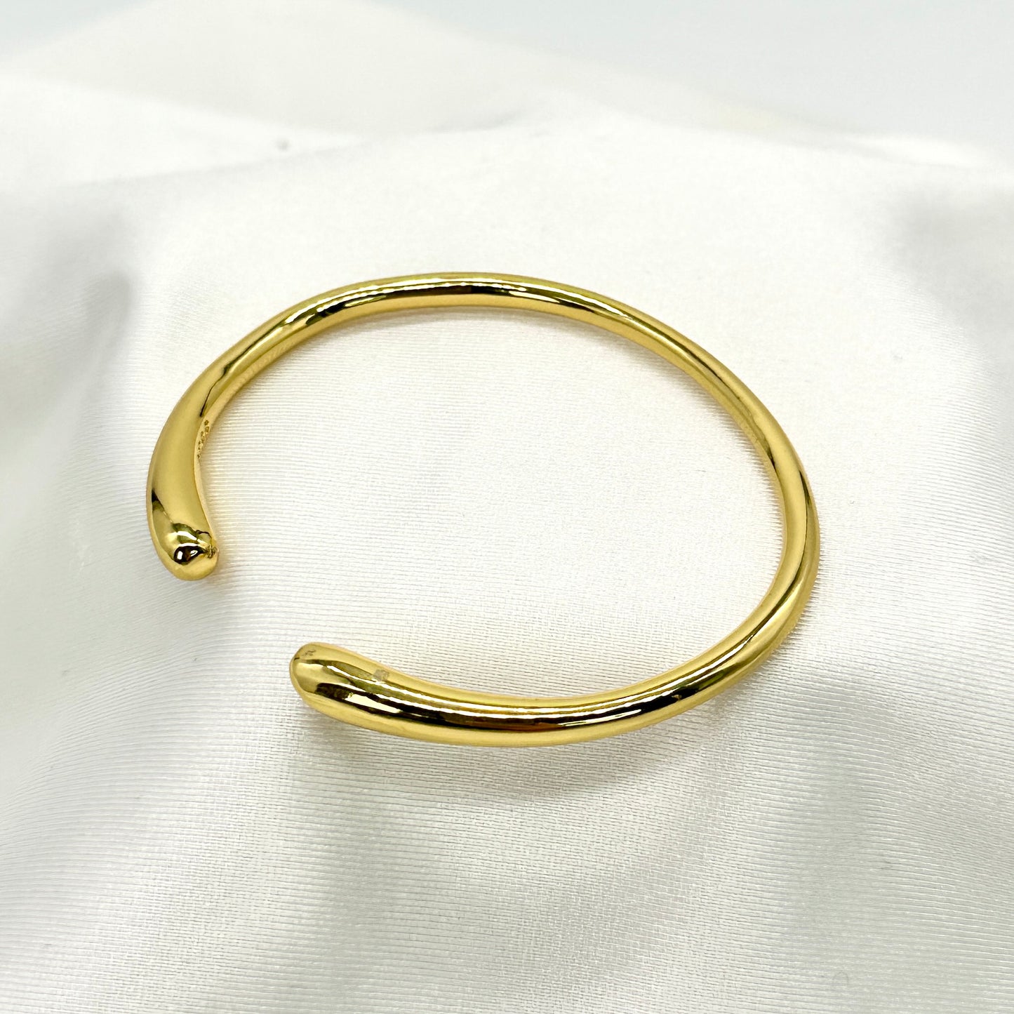 Aura Cuff Unisex