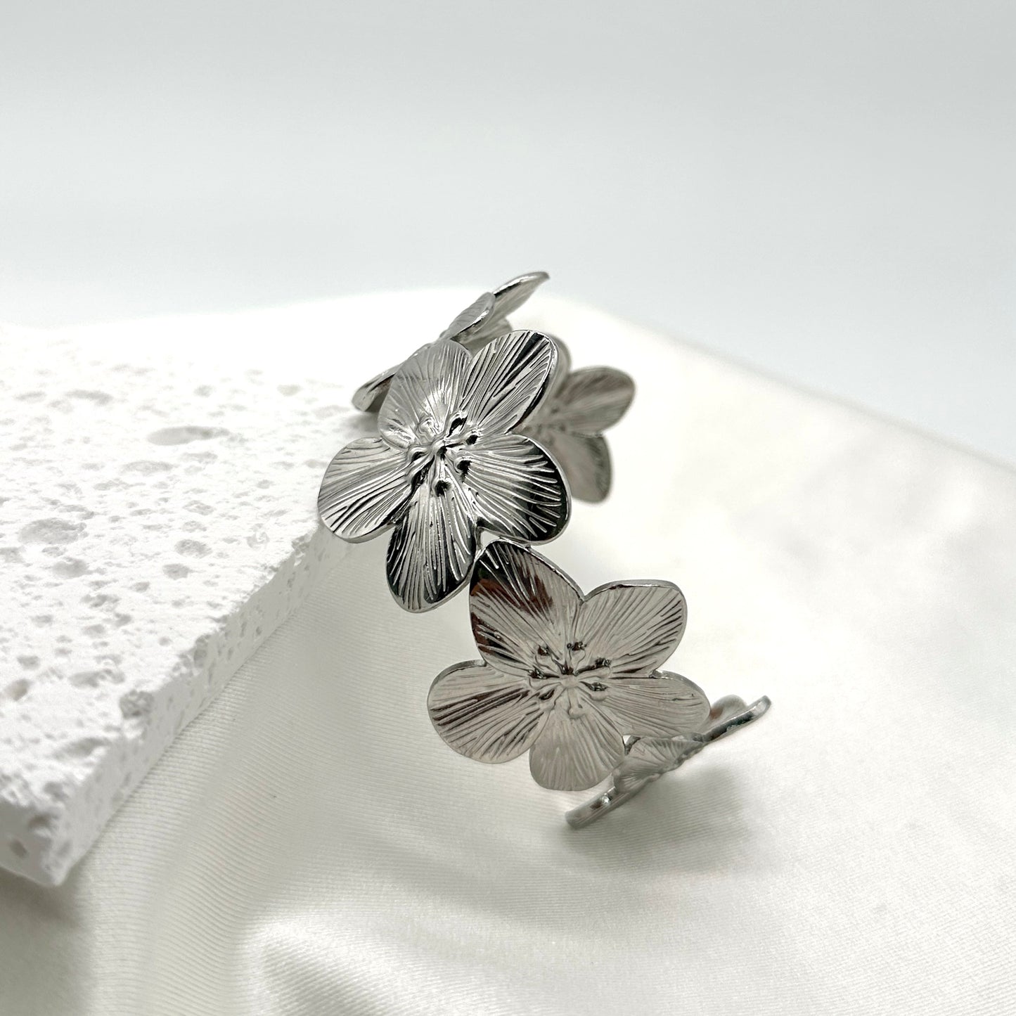 Flower Bracelet