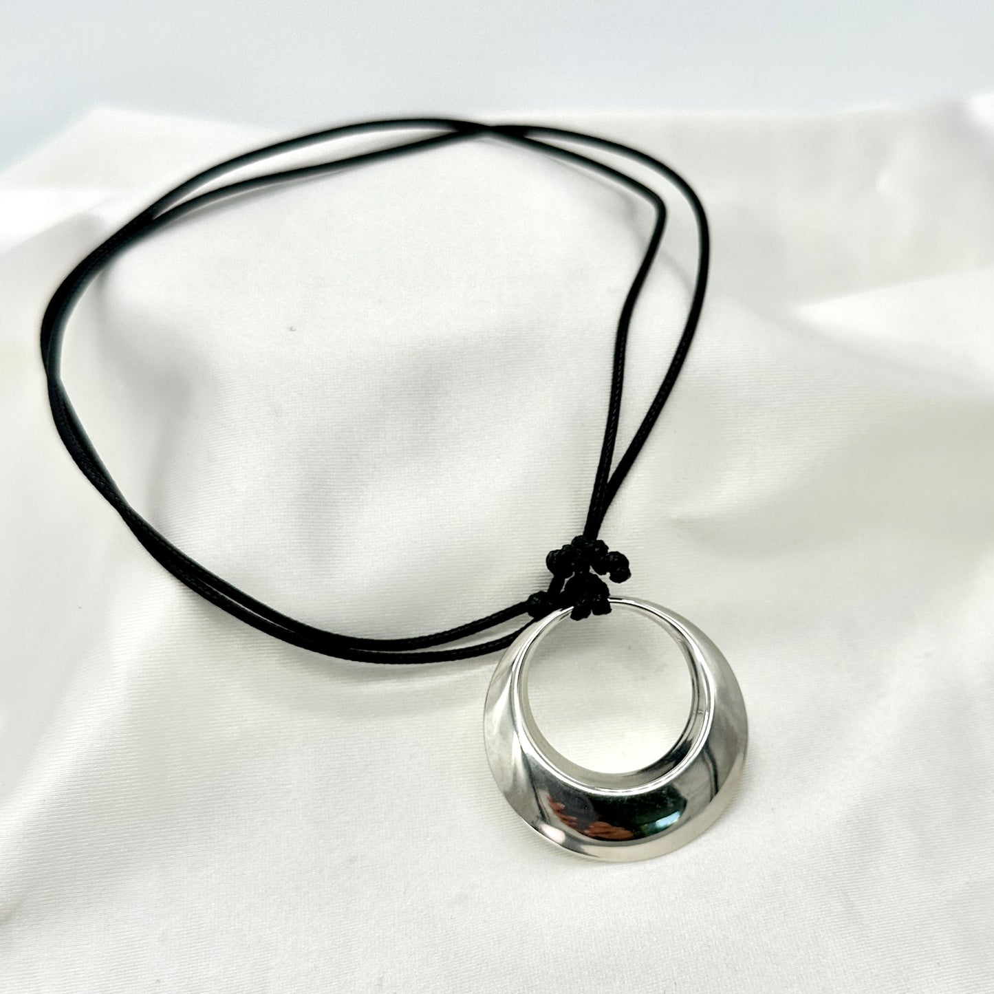 True Pendant – Black Cord