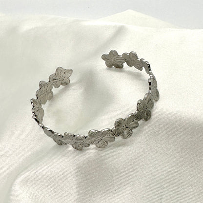 Flower Bracelet small